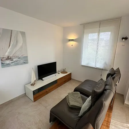 Haus Duenenblick Meerglueck - Im Haus Duenenblick Traumferienwohnung In Strandnaehe